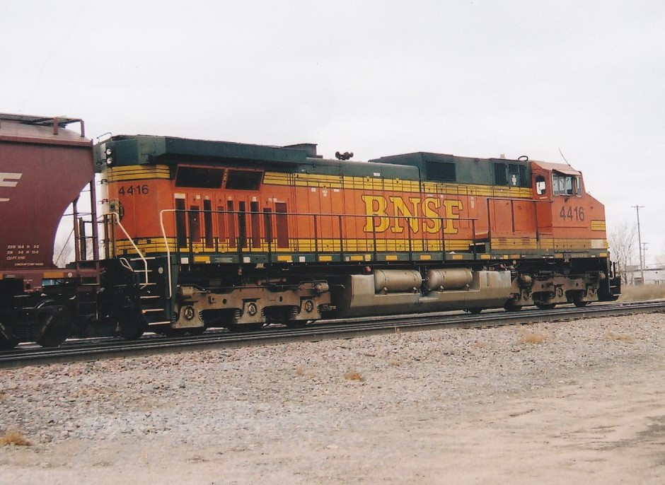 BNSF 4416 DPU